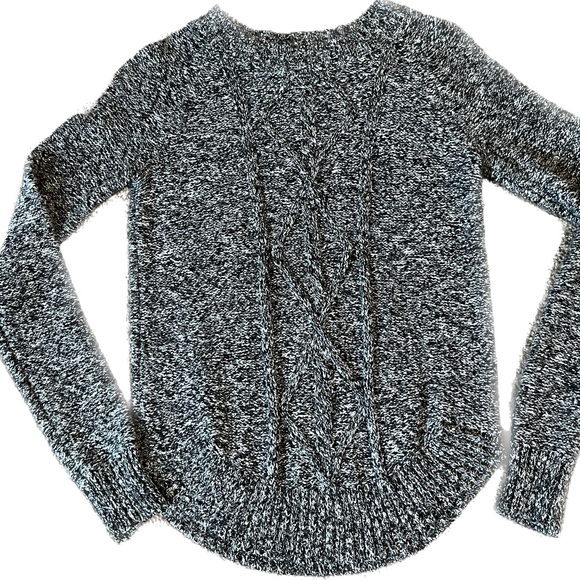 NWOT Sweater - Picture 5 of 9